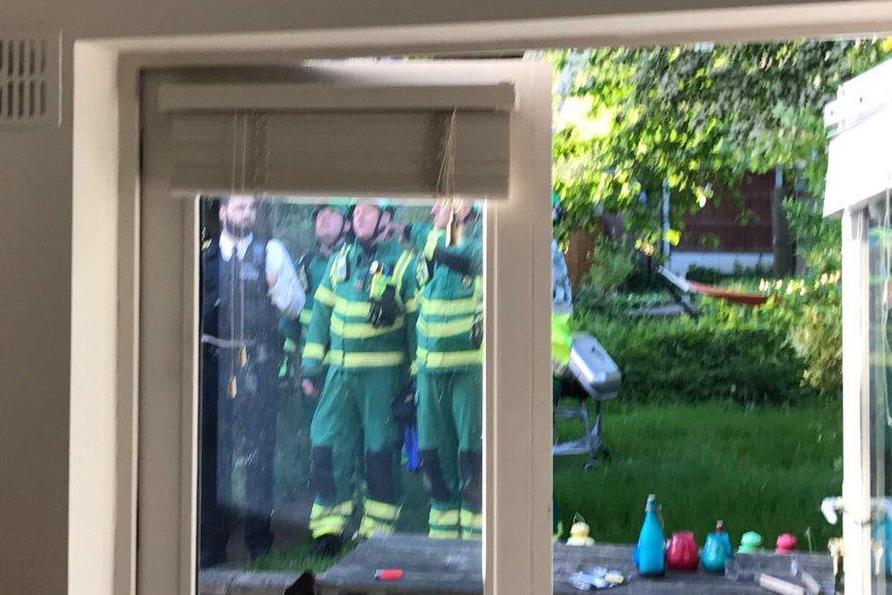 Muswell Hill: Police stand-off with man who climbed onto roof after 'assault' passes ninth hour | London Evening Standard
