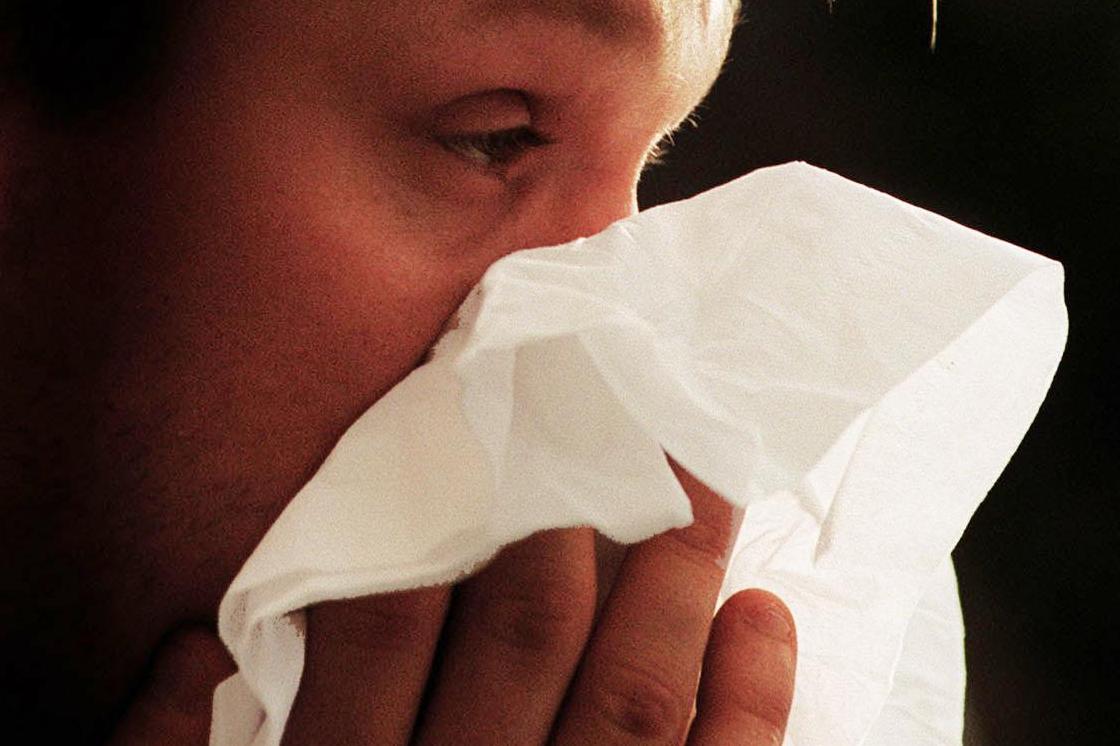 UK weather latest: Red pollen alert issued by the Met Office spelling misery for hayfever sufferers | London Evening Standard