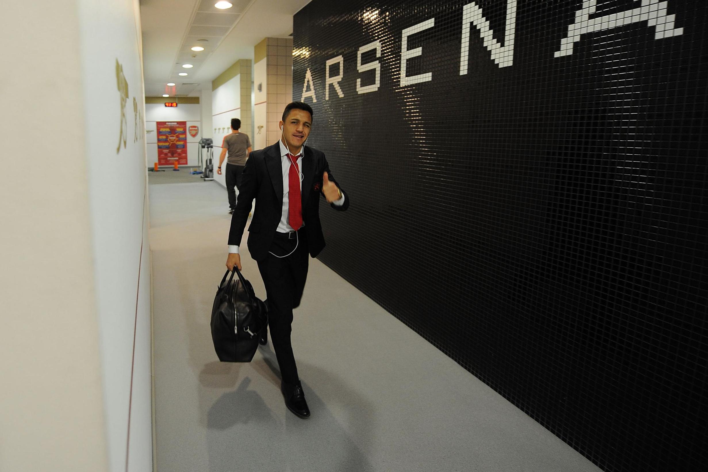 Arsenal must pay Sanchez whatever he wants to stay - Parlour