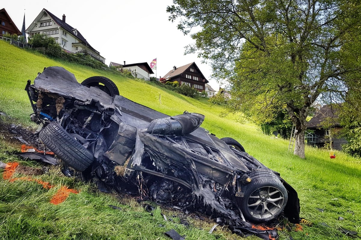 Richard Hammond 'was seconds from being incinerated' in supercar horror crash | London Evening Standard