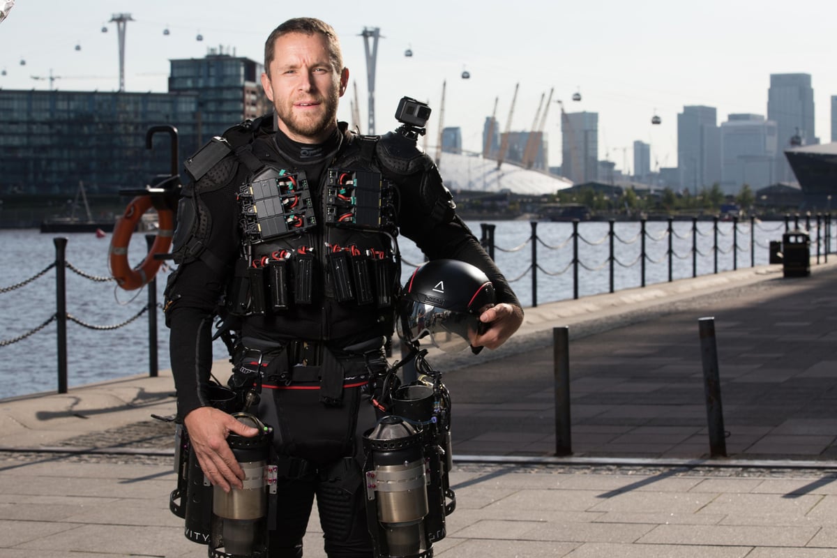 British oil trader builds 'Iron Man' jet suit that can fly at 'hundreds of miles an hour' | London Evening Standard