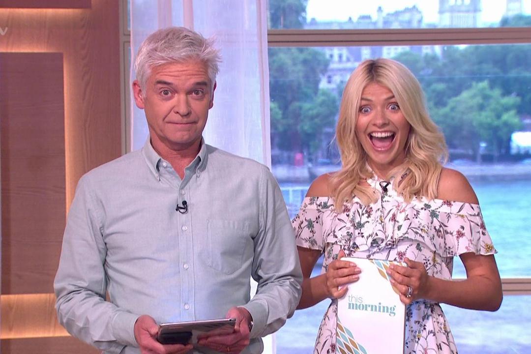 Holly Willoughby reveals Phillip Schofield’s ‘love child’ in hilarious This Morning quip | London Evening Standard