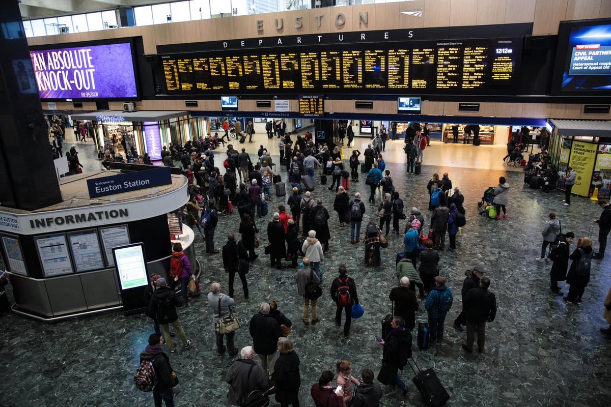 London Euston: Rail customers face third day of travel chaos with all trains cancelled from major transport hub | London Evening Standard