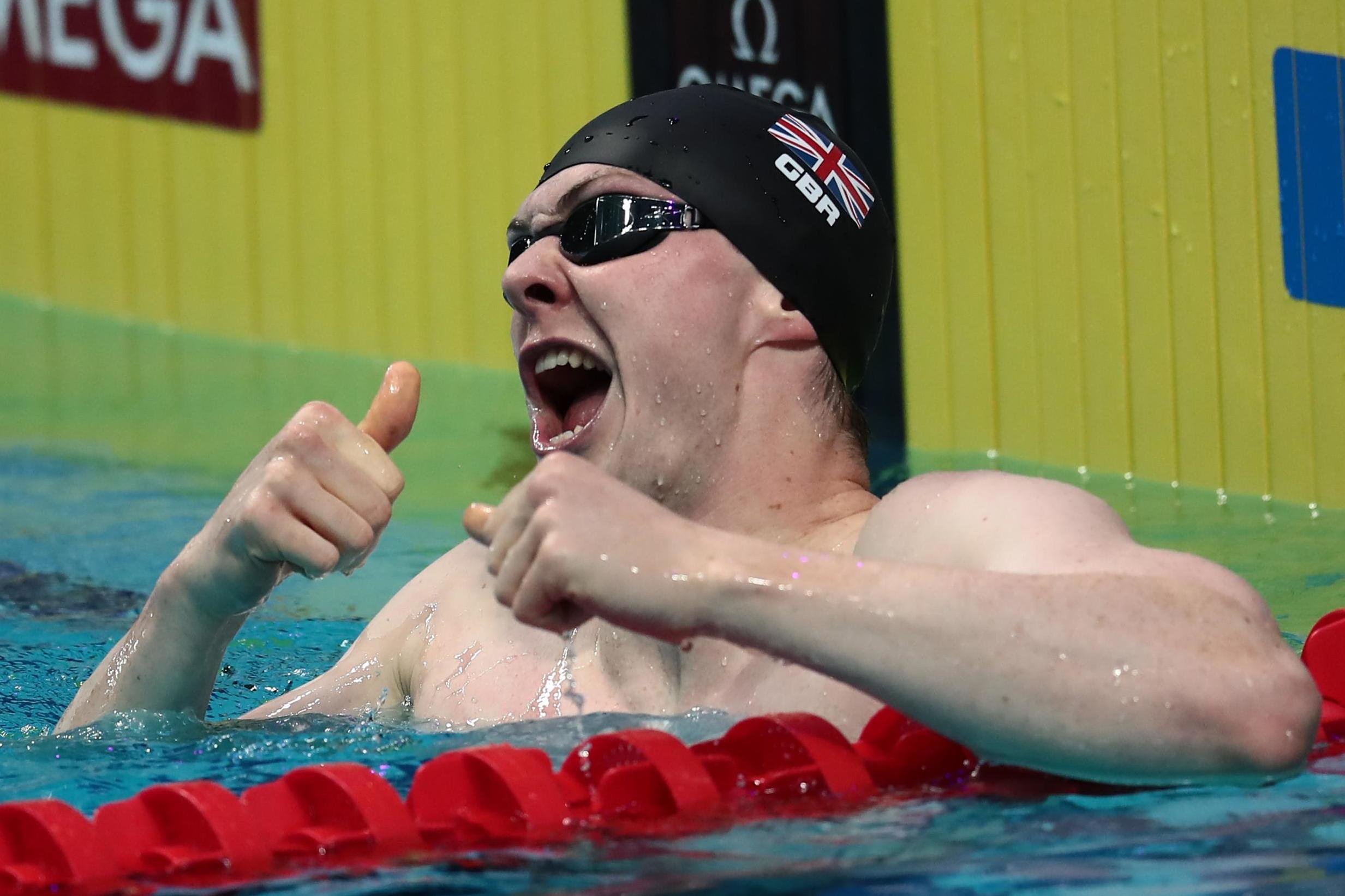 Murdoch rolls back years as he bids to seal Britain’s golden treble