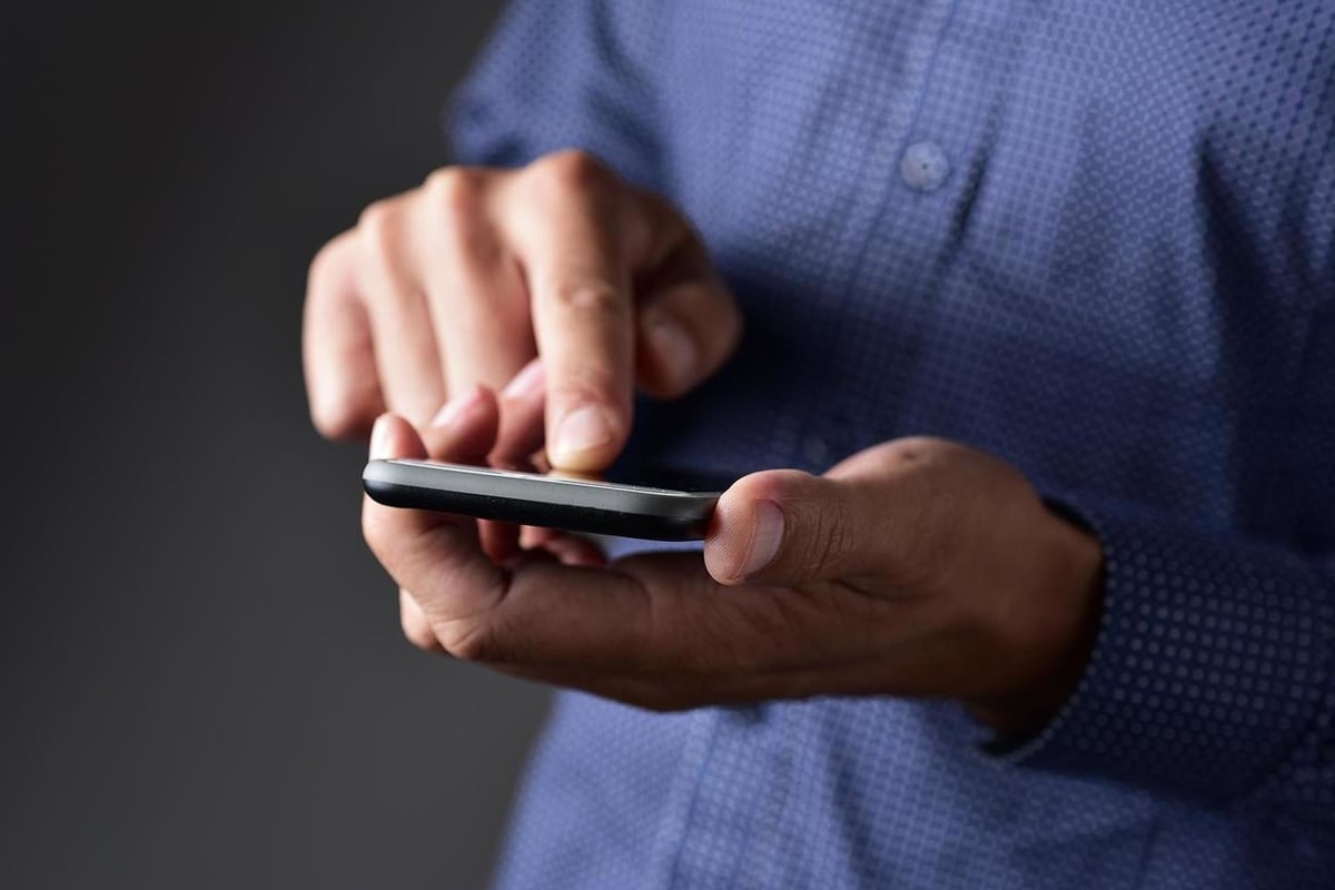 How hackers can access your phone if you have your screen repaired | London Evening Standard