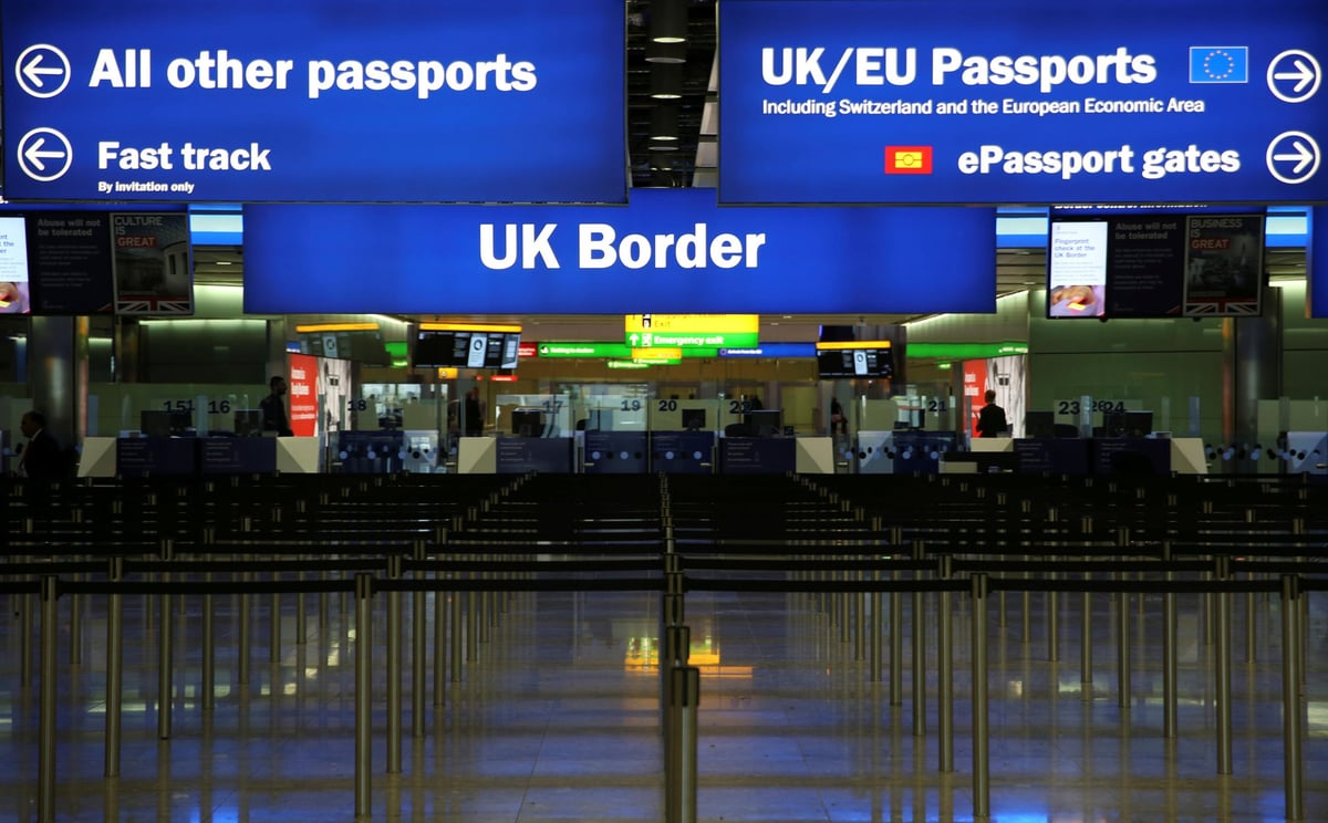 Brexit news latest: New talks begin amid fears UK may crash out without trade deal | London Evening Standard