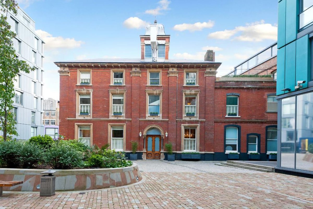 Brexit slump hits luxury London homes: mansion's asking price plunges from £8m to £4m | London Evening Standard