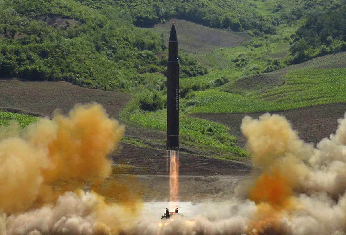 Campaign to abolish nuclear weapons wins Nobel peace prize 2017 | London Evening Standard