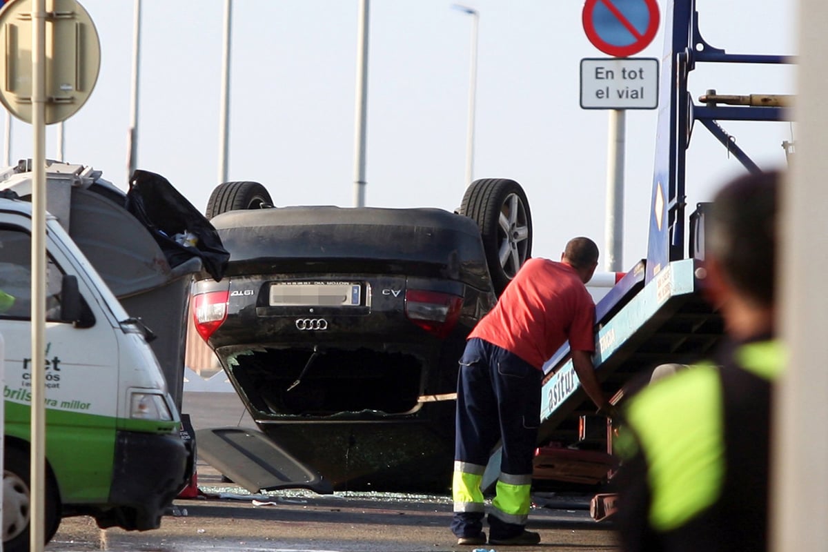 Cambrils attack after Barcelona terror: five terrorists wearing suicide belts shot dead | London Evening Standard