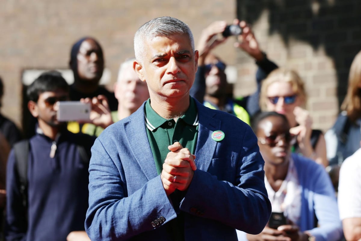 'Notting Hill Carnival is in context of sorrow': Sadiq Khan urges revellers to keep Grenfell victims in their thoughts | London Evening Standard