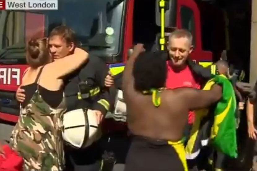Notting Hill Carnival 2017: Firefighters hugged and applauded after revellers fall silent for Grenfell Tower victims | London Evening Standard