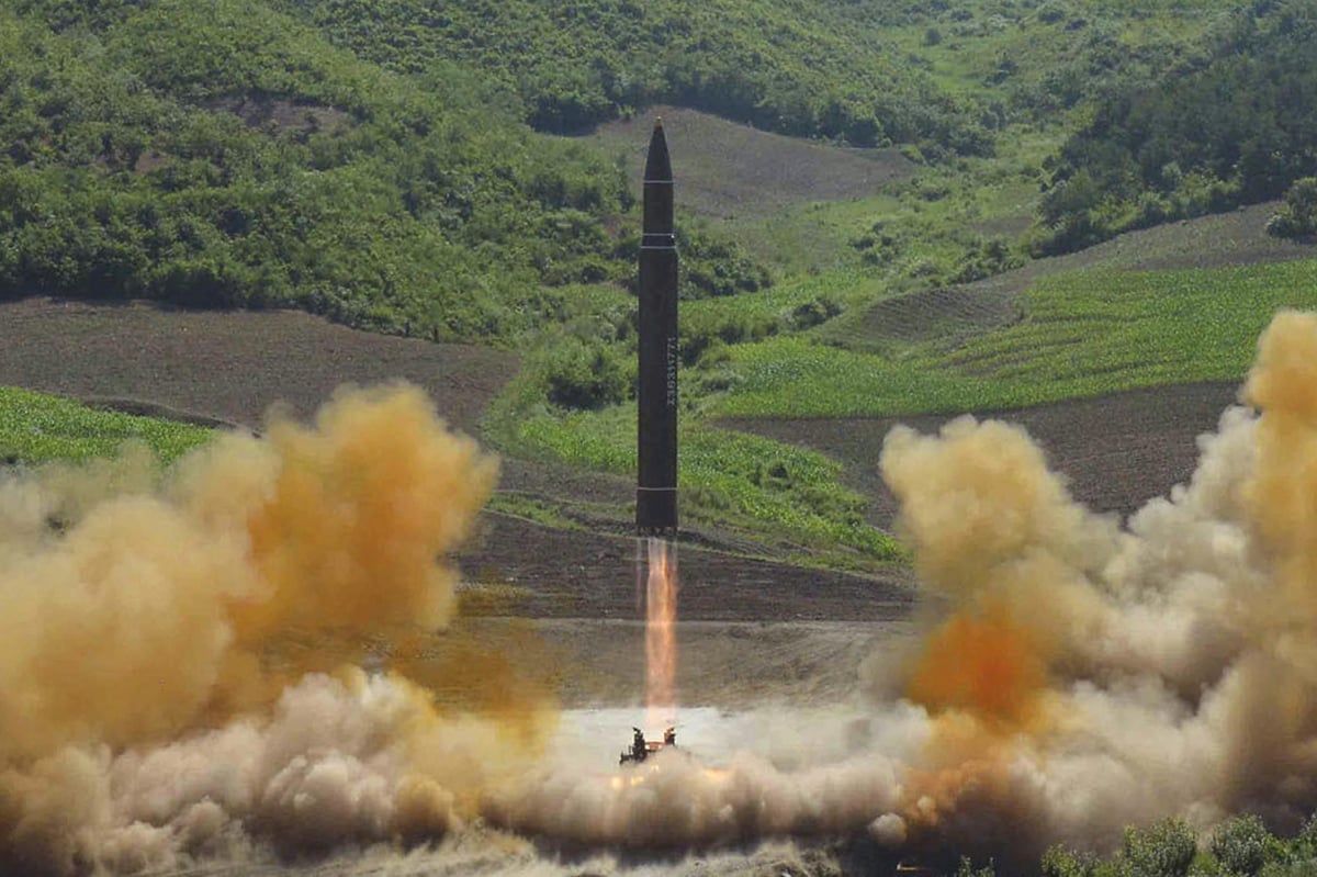 What to do if North Korea nukes you: University of Hawaii trains students on WW3 scenario | London Evening Standard