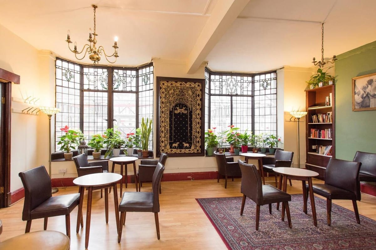 10,000 sign petition to save London’s famous India Club | London Evening Standard