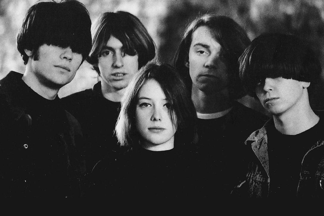 Slowdive, gig review: Expansive noise becomes symphonic and hypnotising | London Evening Standard