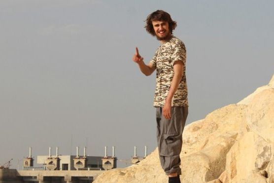Jihadi Jack: Muslim convert who travelled to Syria to join Islamic State 'is stripped of British citizenship' | London Evening Standard