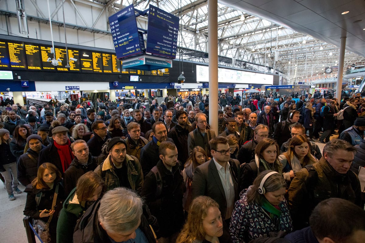 Hundreds of thousands of passengers face rail chaos as bad weather hits London | London Evening Standard