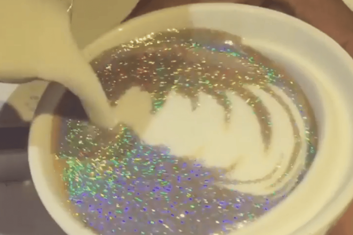 Glittery cappuccinos are now a thing | London Evening Standard