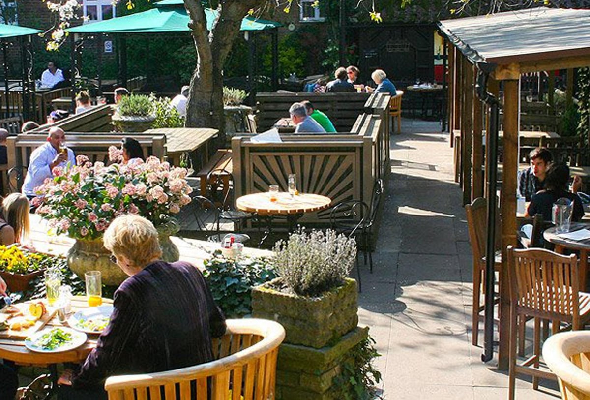 The Spaniards Inn review: A historic Hampstead pub | London Evening Standard