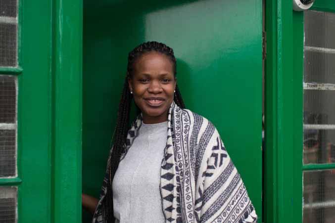 How food donations rescue families 'falling over the edge'