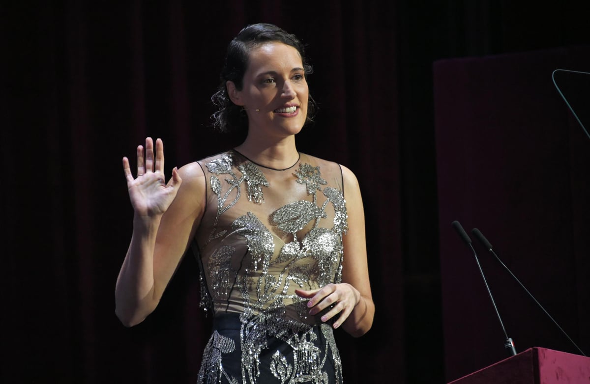 Phoebe Waller-Bridge stands up for sexual harassment victims in searing Evening Standard Theatre Awards speech | London Evening Standard