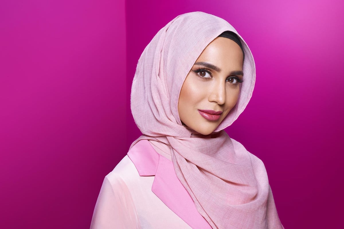 L'Oreal hijab model pulls out of campaign after backlash over tweets | London Evening Standard