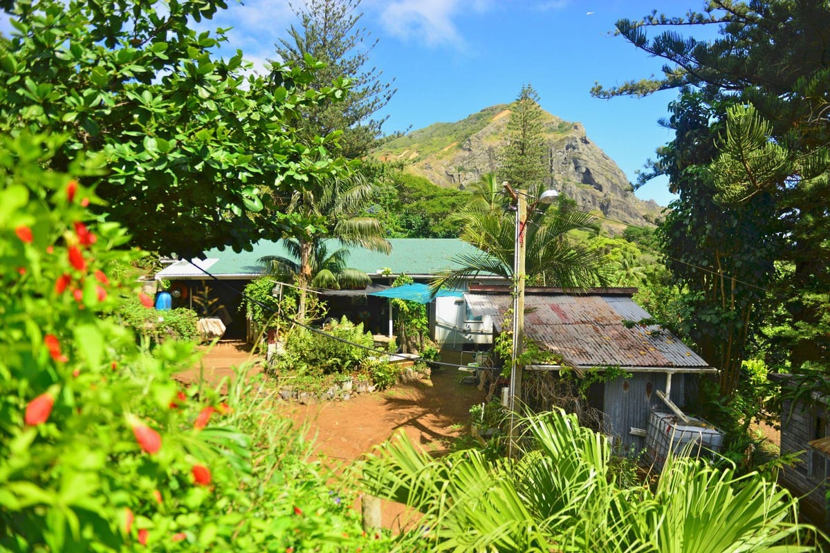 Splendid isolation: a Bounty-hunter finds his paradise in Pitcairn | London Evening Standard