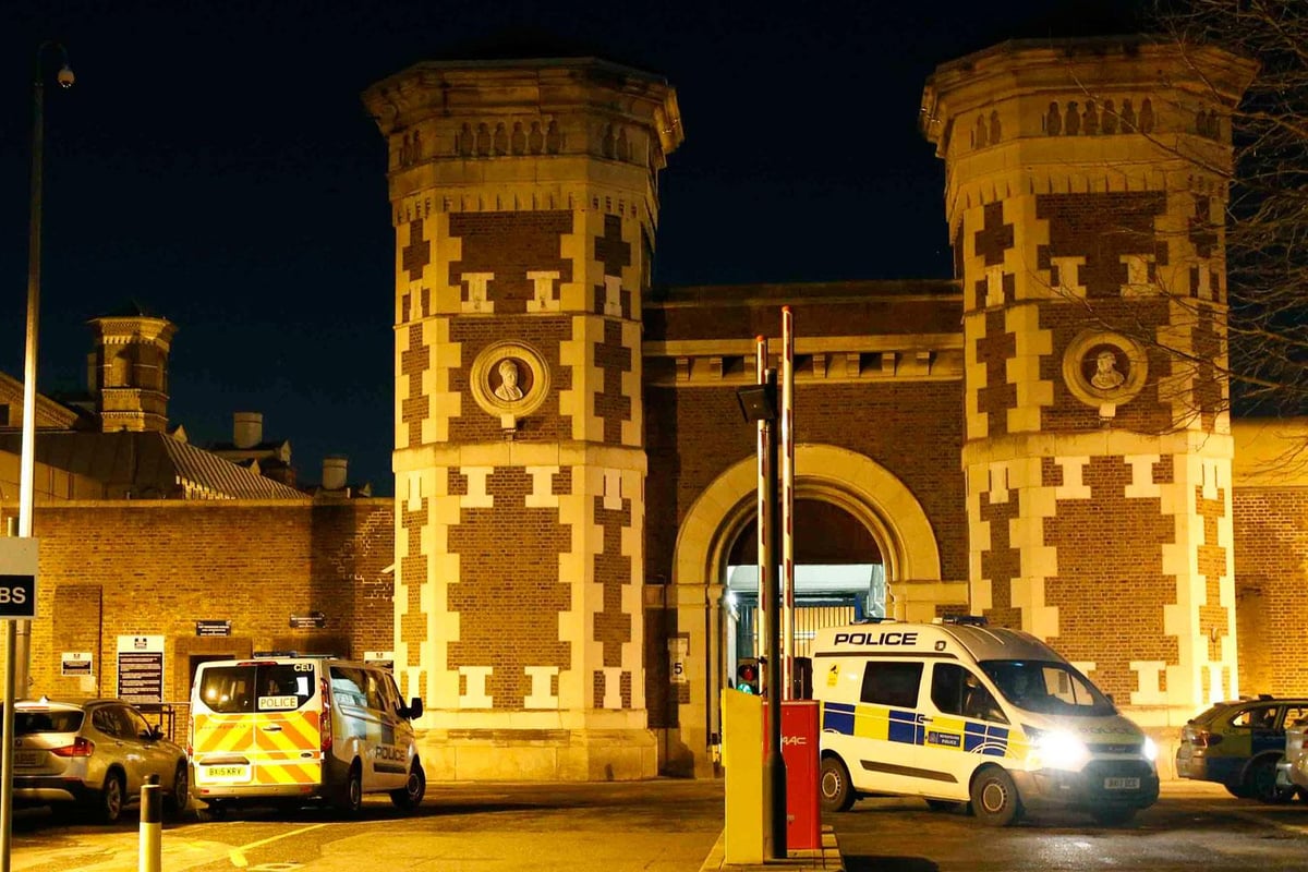 Wayne Hurren death: Notorious gangster once nicknamed 'public enemy number one' dies at Wormwood Scrubs prison | London Evening Standard