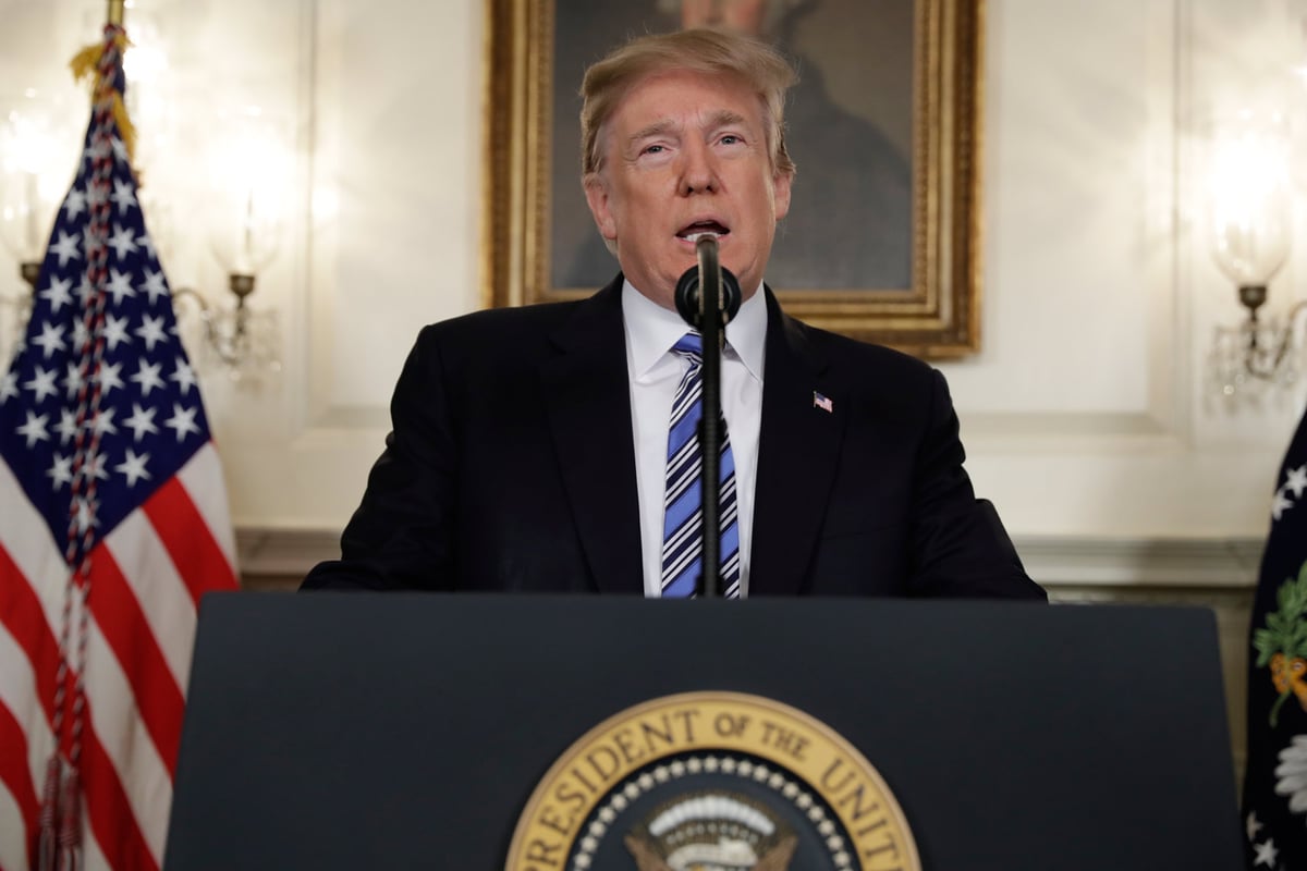 Florida shooting: Donald Trump tells America's children 'you are never alone' after gun rampage at high school | London Evening Standard