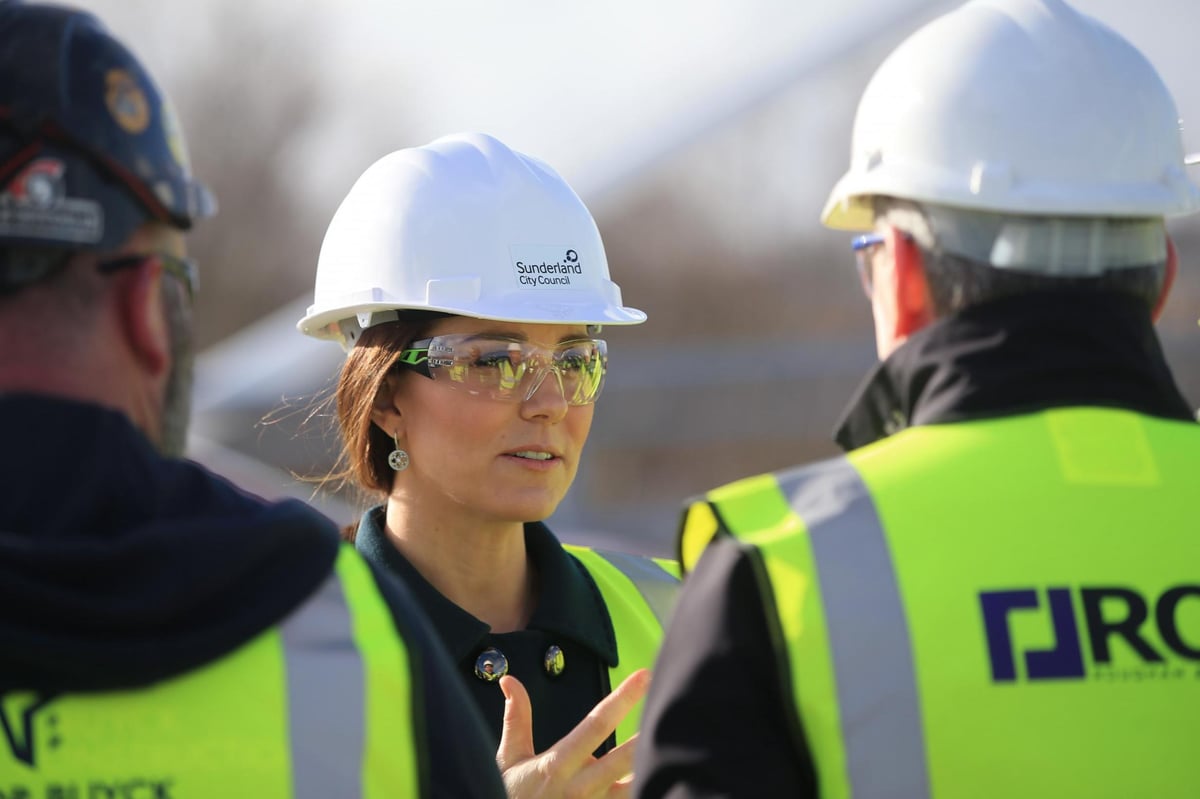 Duke and Duchess of Cambridge don high-vis jackets as they visit new bridge as part of Sunderland culture trip | London Evening Standard
