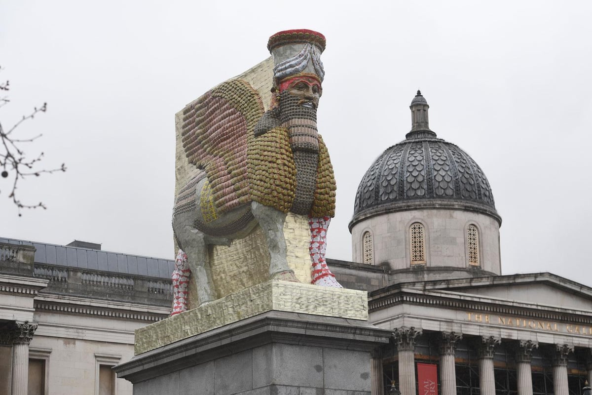 New artwork on Trafalgar Square fourth plinth unveiled... a recreation of a statue destroyed by ISIS | London Evening Standard