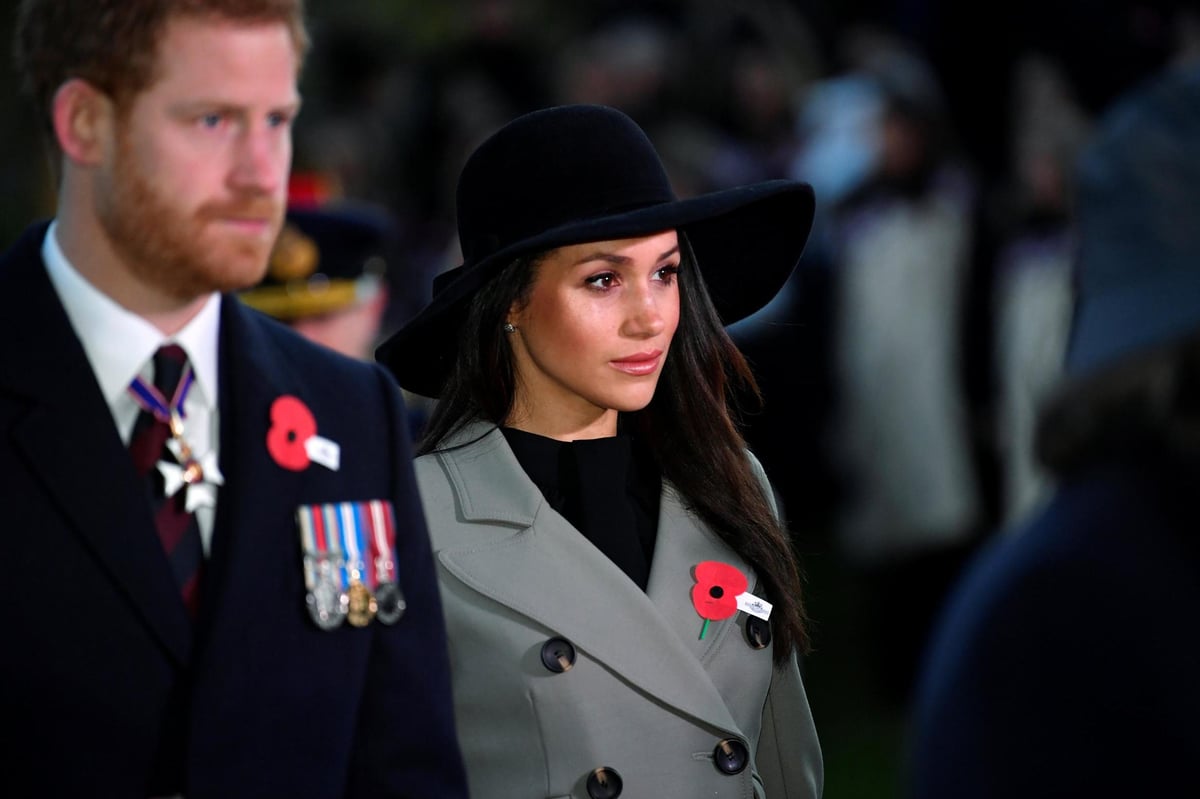 Meghan Markle at Anzac Day service: Prince Harry's bride-to-be looks sombre at first official remembrance service with her fiancé | London Evening Standard