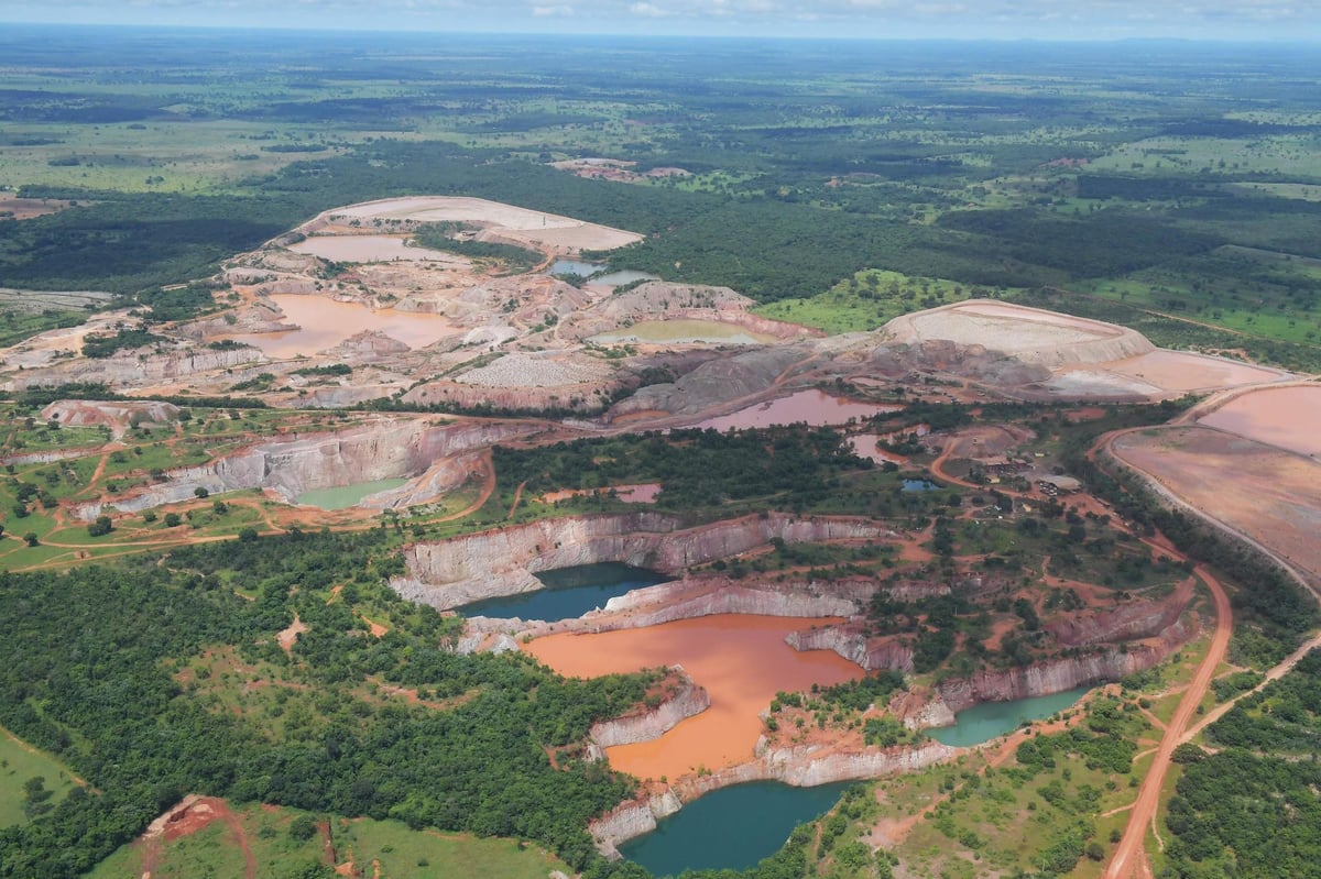 Newborn baby survives after being buried alive in sand for seven hours in Brazil | London Evening Standard