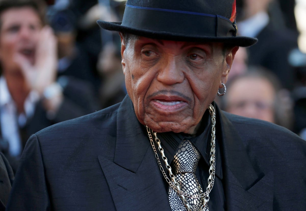 Joe Jackson dead: Michael Jackson’s father dies aged 89 after cancer battle | London Evening Standard