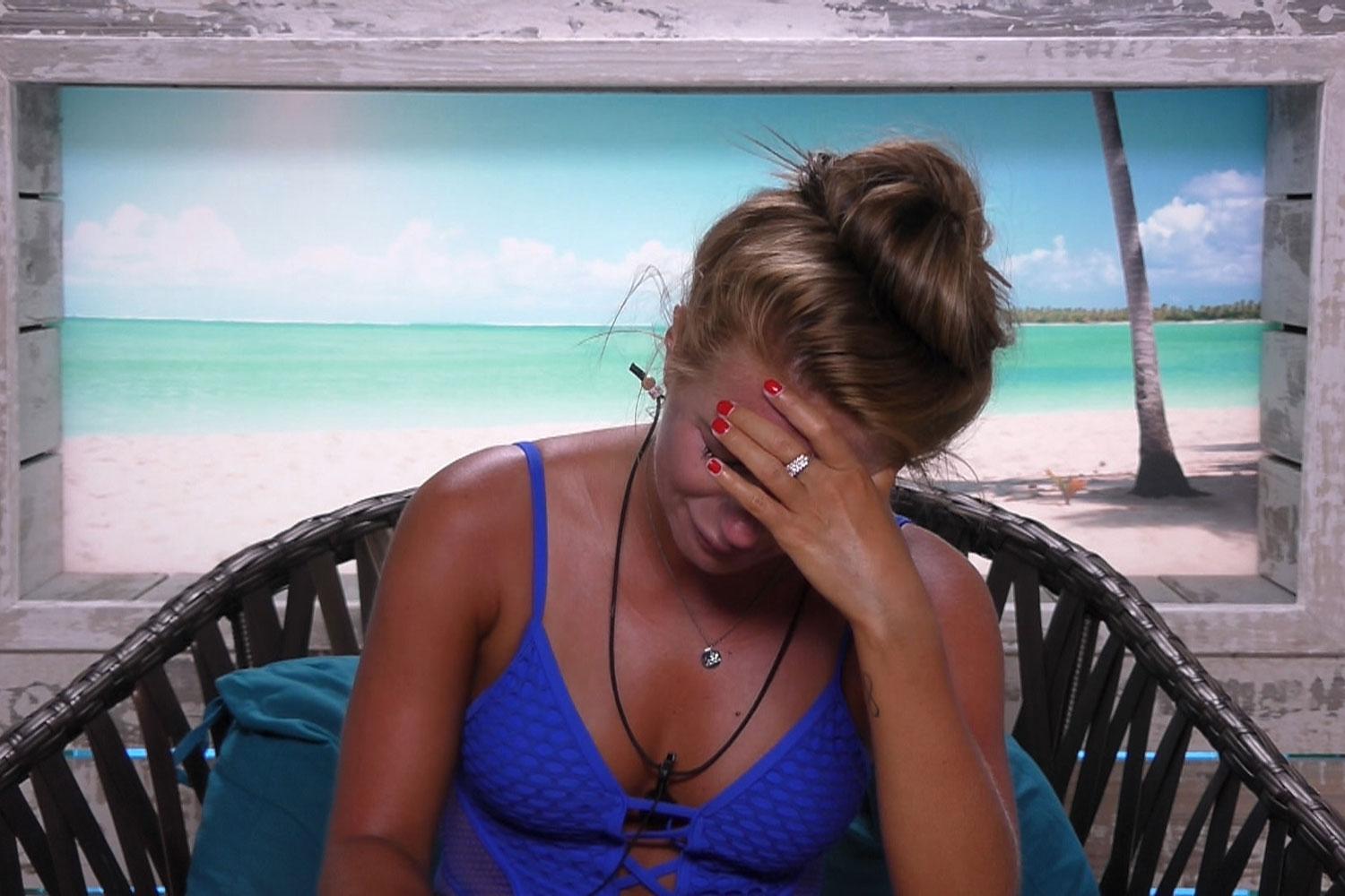 Dani Dyer slams Jack Fincham's 'embarrassing' ex Ellie Jones