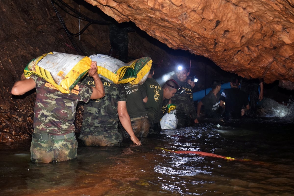 Thailand cave rescue news: How the mammoth nine day search for Thai football team unfolded | London Evening Standard