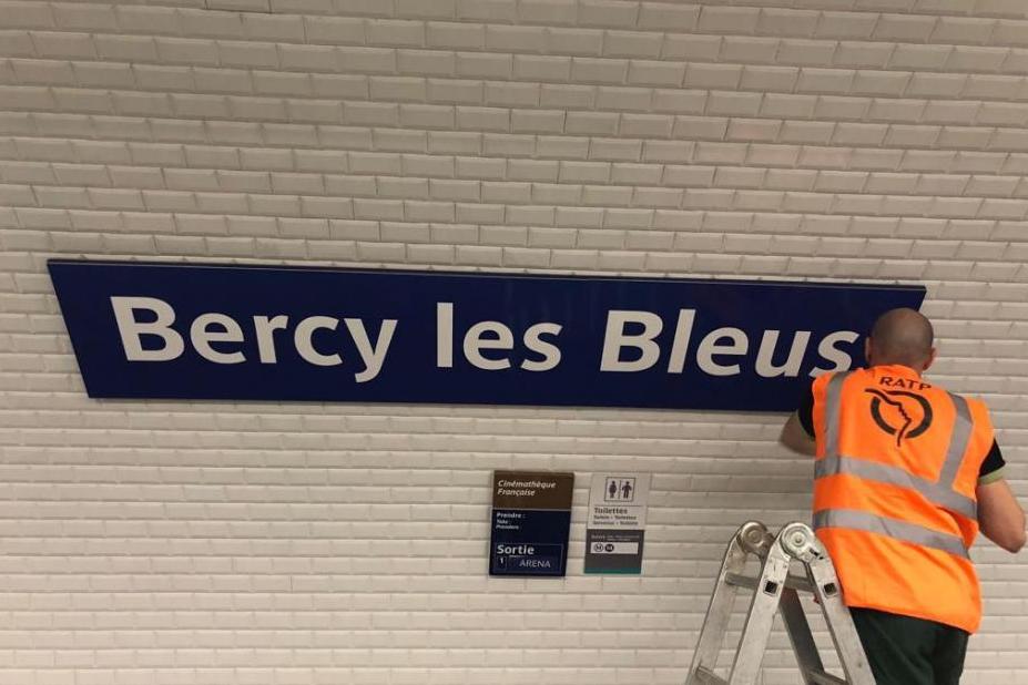 Paris Metro stations renamed in celebration of World Cup win
