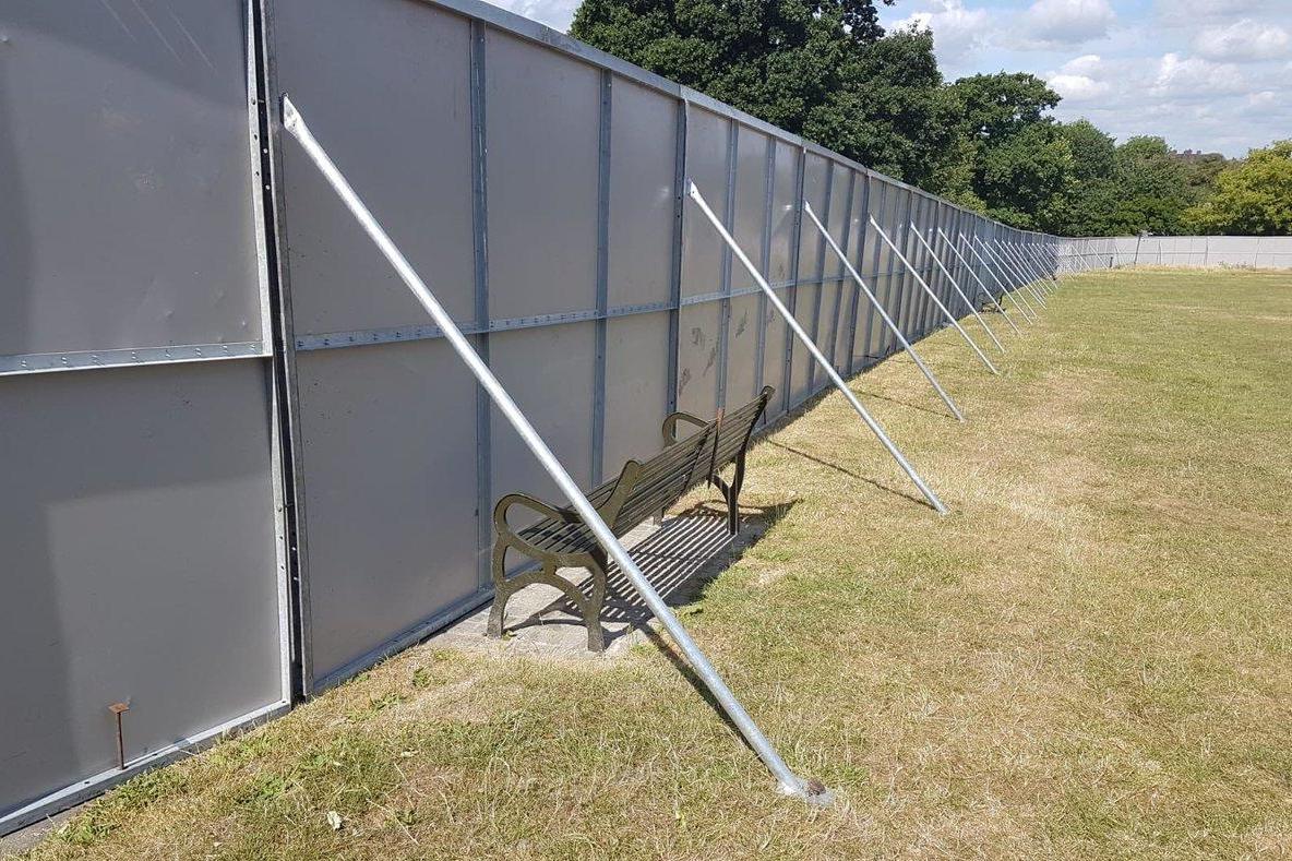 Outrage as Lambeth Country Show erects new perimeter fence directly in front of memorial benches | London Evening Standard