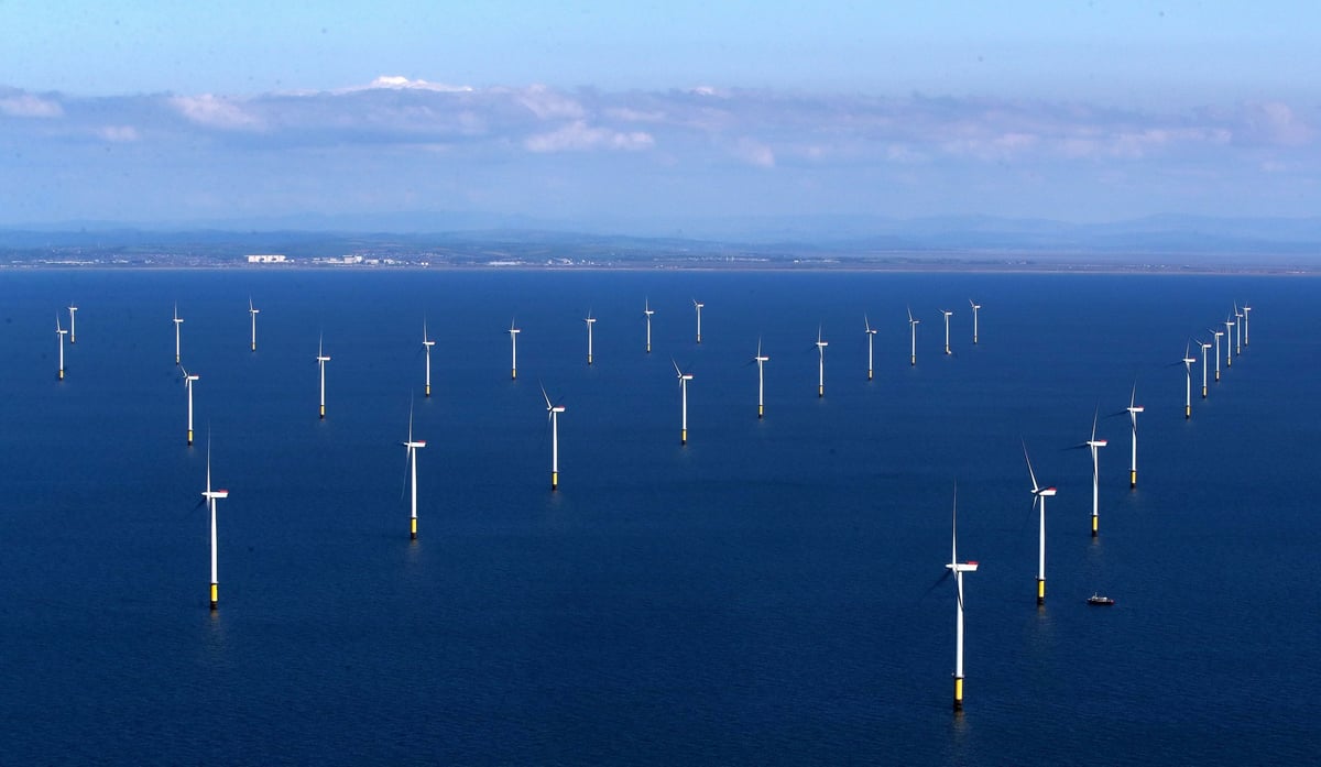 Double deal sees John Laing enter German broadband fibre, exit some renewable energy