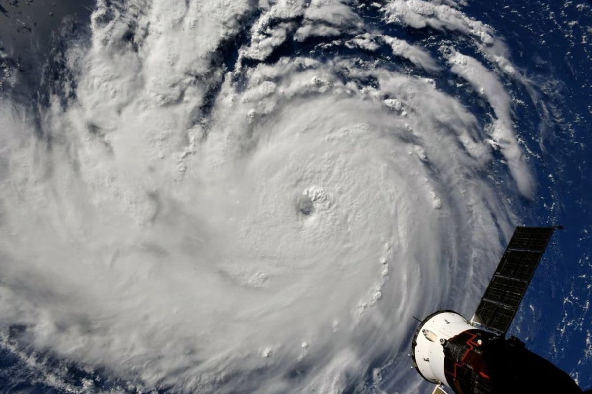 Hurricane Florence tracker, map and travel advice: Where will the storm hit? | London Evening Standard