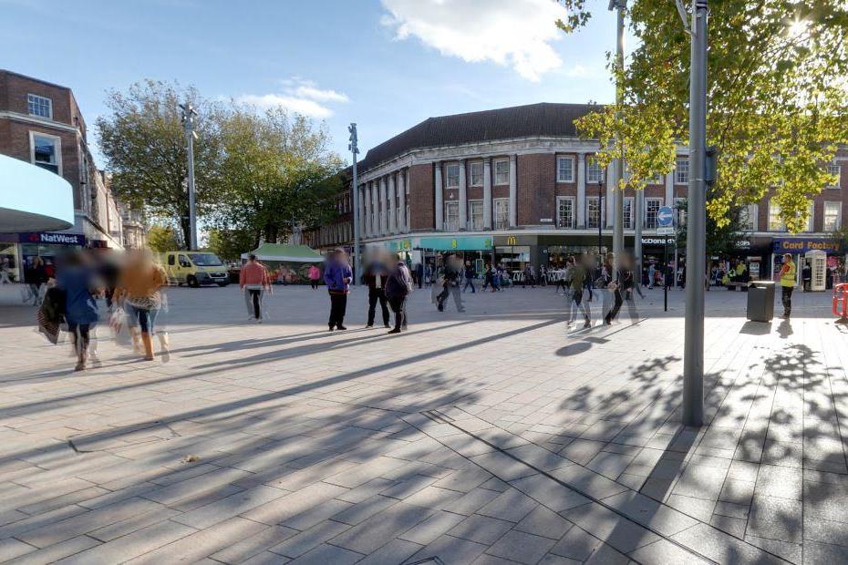 Man arrested after 'petrol attack' on two banks in Hull city centre