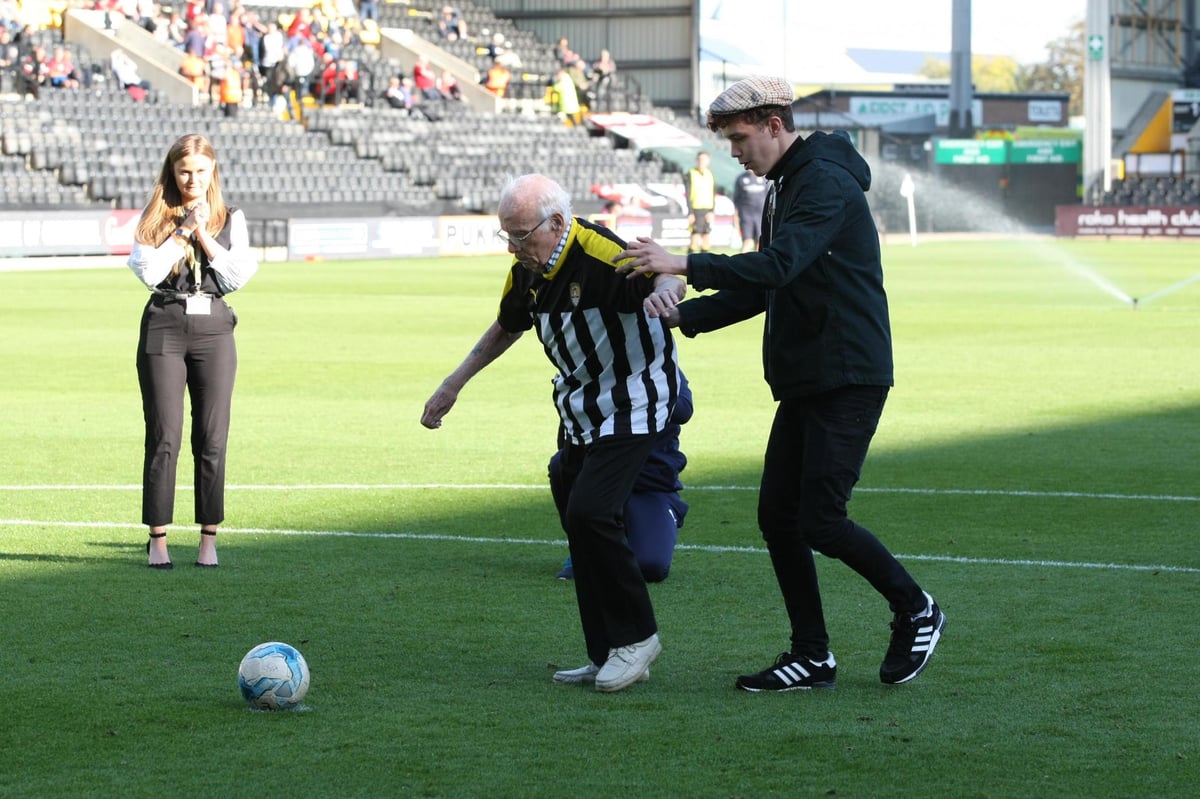 Great grandfather, 94, who has dementia, finally achieves boyhood dream of scoring penalty at Notts County | London Evening Standard