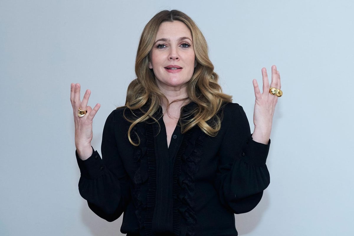 EgyptAir’s ‘interview’ with Drew Barrymore has gone viral and it’s truly bizarre | London Evening Standard