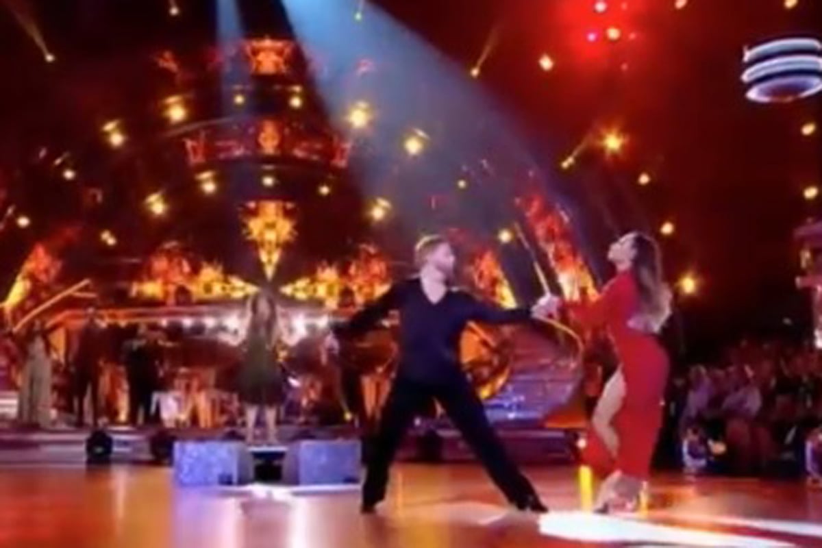 Seann Walsh kiss: Viewers left cringing at Katya Jones’ romantic dance with husband Neil after THAT kiss | London Evening Standard