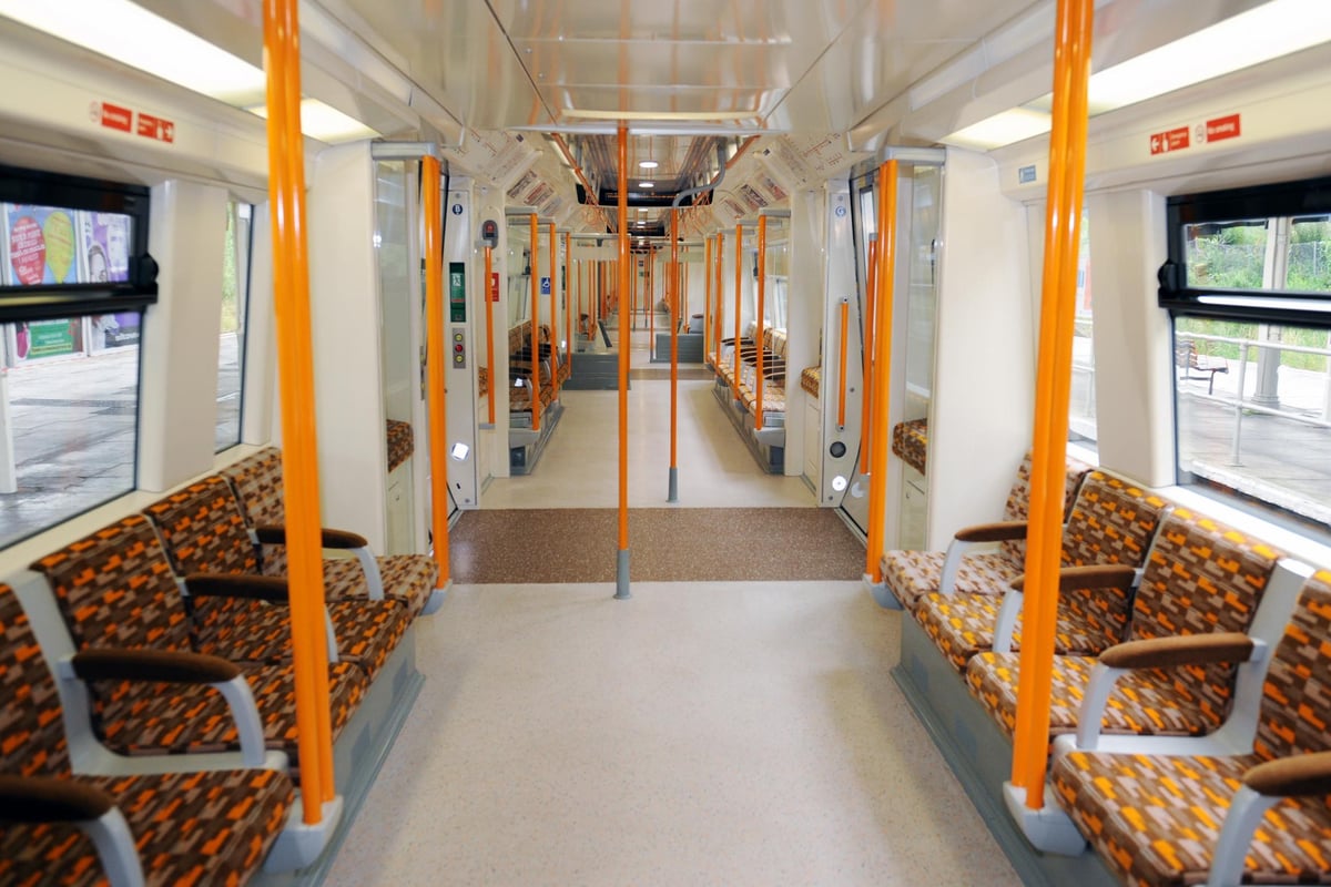 Woman 'punched in face for speaking Spanish' in 'racist attack' on Overground train | London Evening Standard