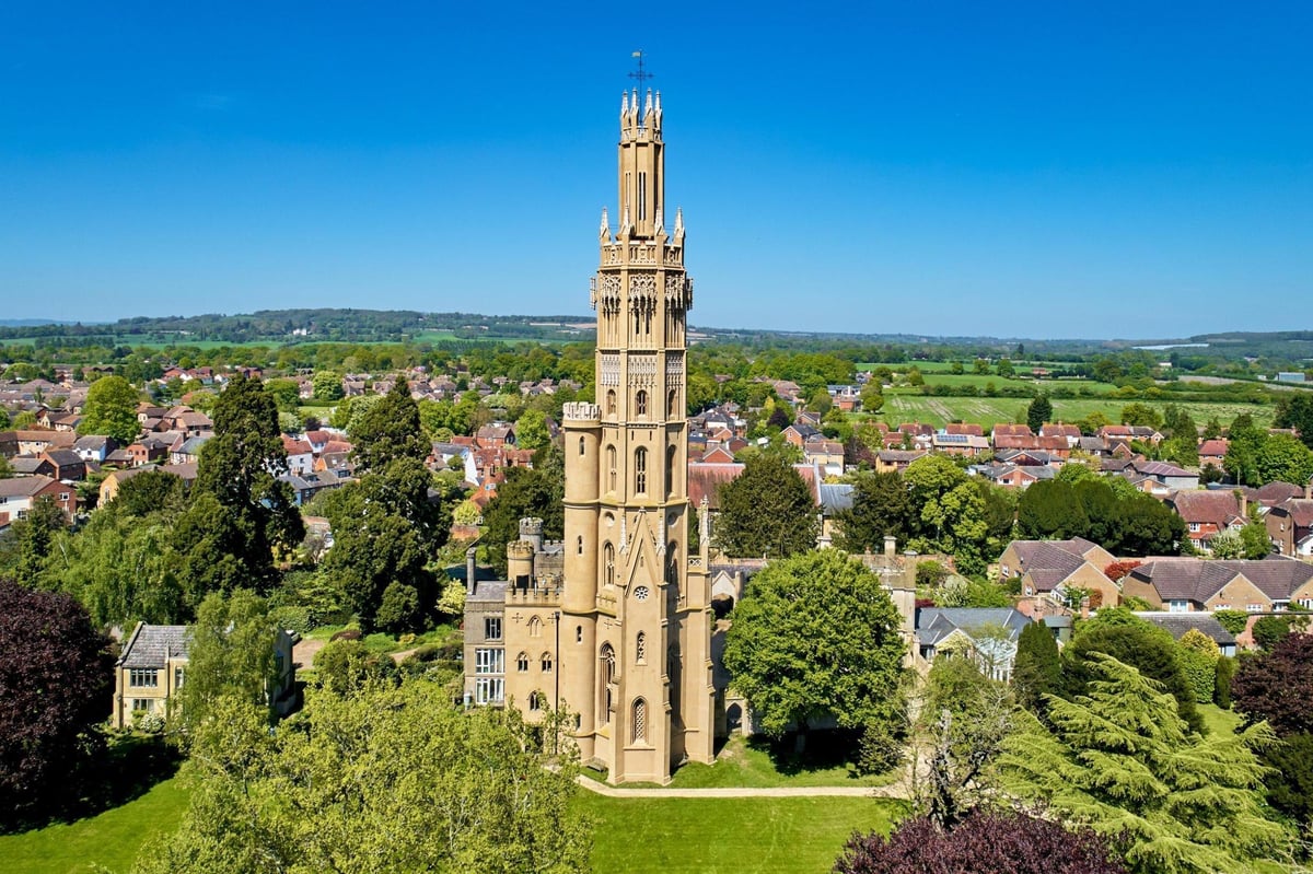 AIDSfree: Bid in our appeal auction to party like a royal at Hadlow Castle this New Year | London Evening Standard