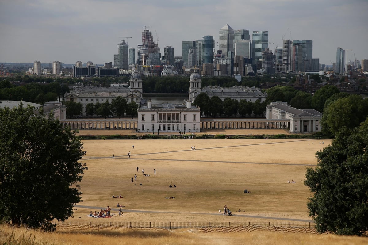 Feeling stressed? A 20-minute lunchtime walk is just what the doctor ordered | London Evening Standard