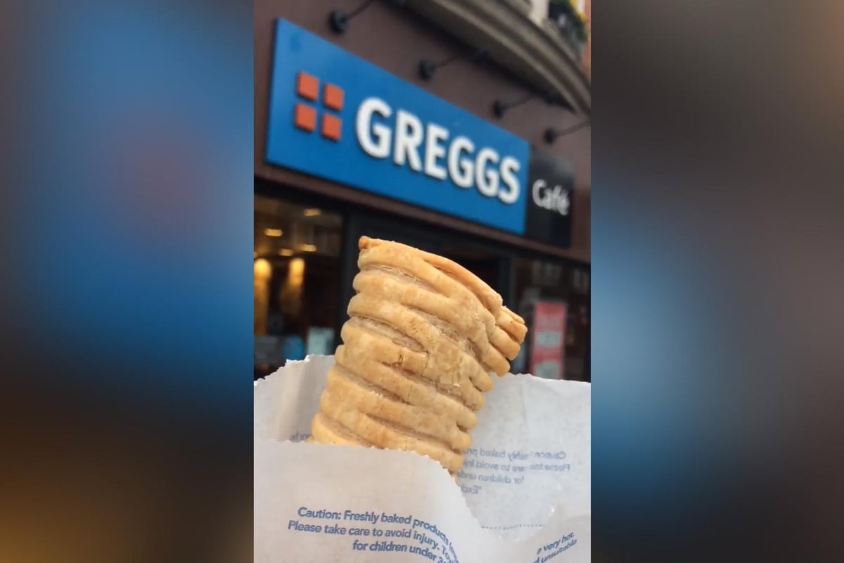 Greggs vegan sausage rolls: Londoners split on 'insanely popular' pastry as some stores in capital sell out | London Evening Standard