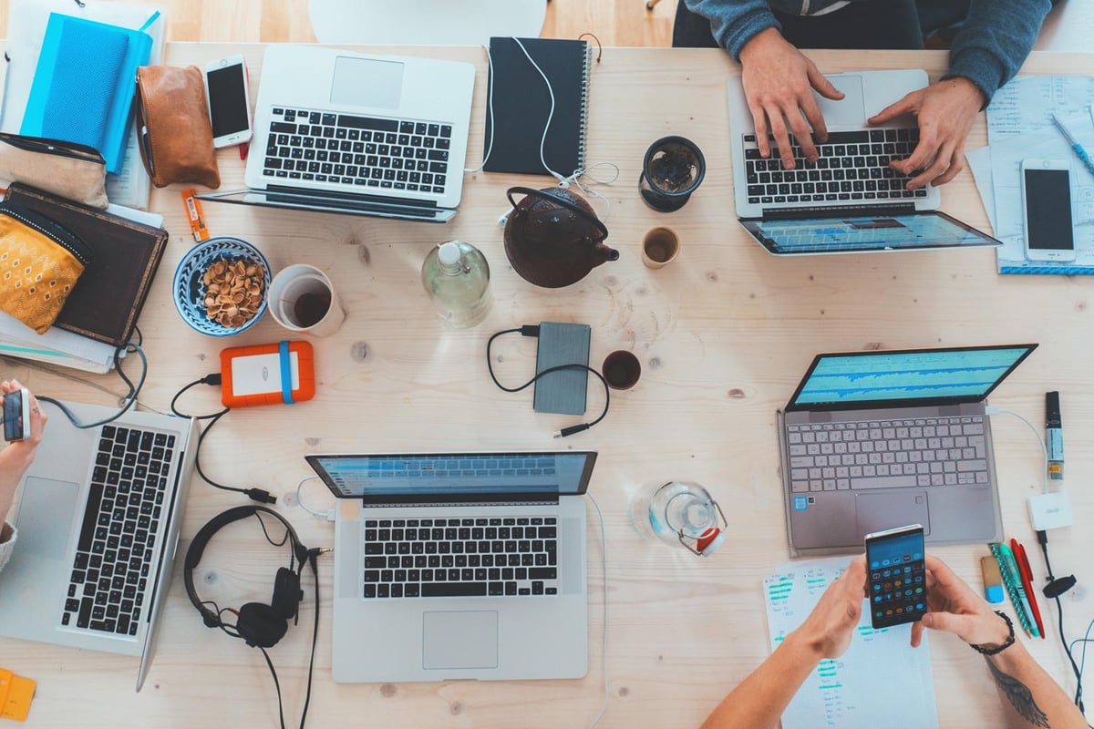 What is the Internet and how does it work? How do computers and smartphones communicate with one another? | London Evening Standard