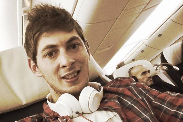 Emiliano Sala news latest: plane wreckage will be left at the bottom of the Channel, accident investigators say | London Evening Standard