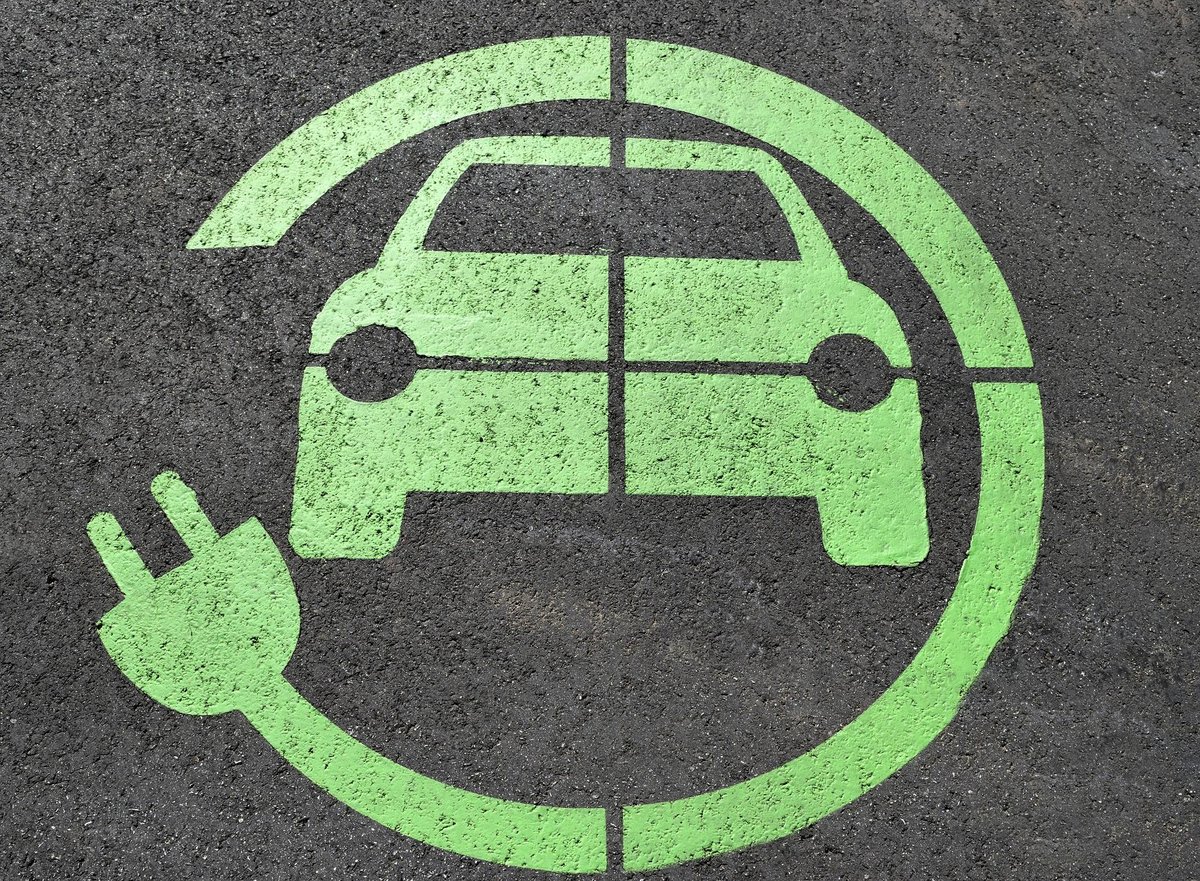 ULEZ-style Clean Air Charging Zone in Leeds worth £29 million given green light by Government | London Evening Standard
